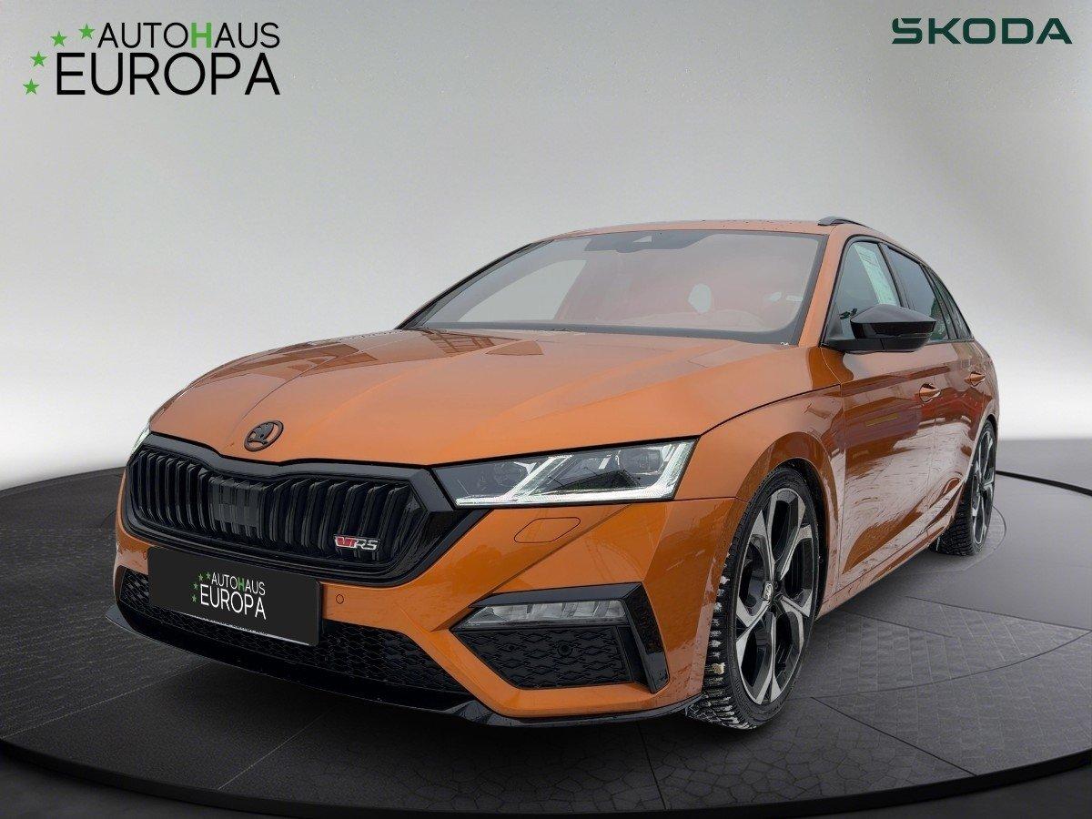 Skoda Octavia Combi 2.0 TDI DSG RS ACC HUD Matrix Pano