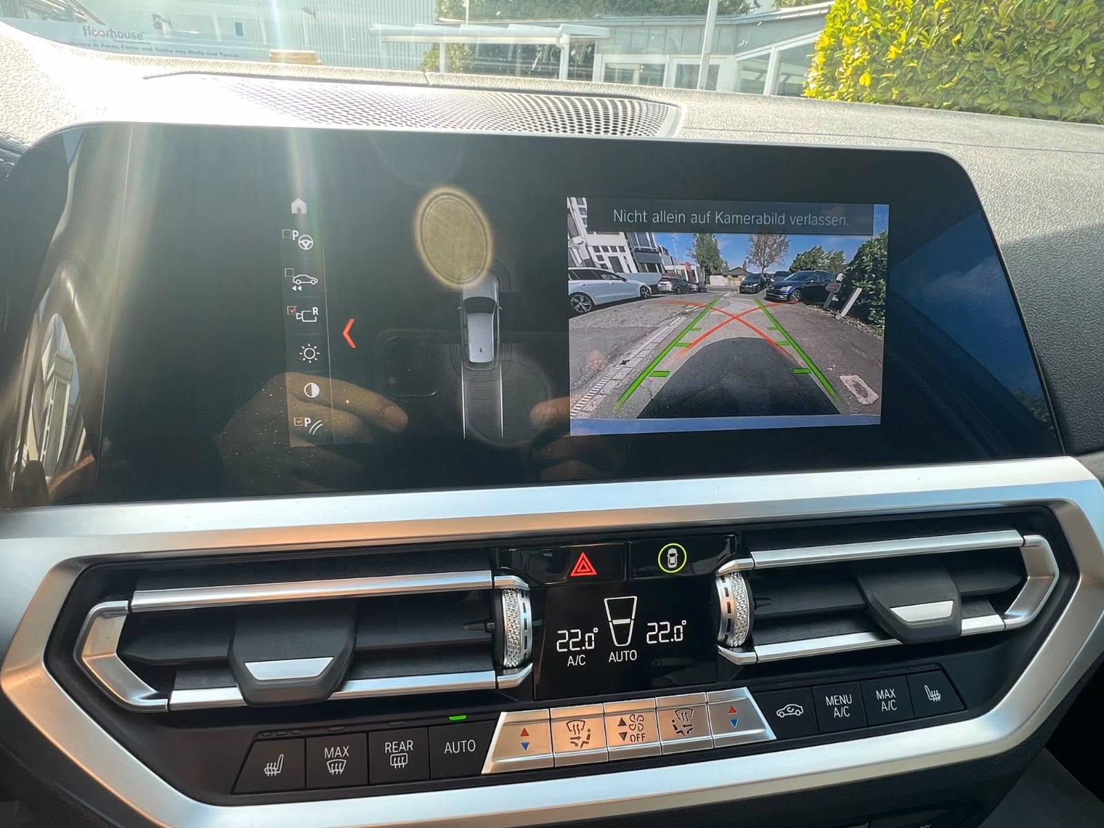BMW 330 i xDrive Touring Luxury Line Pano