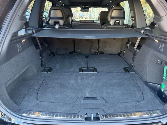 Volvo XC90 B5 Plus Black Edition AWD