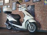 Piaggio FLY 125 3V NEW Topcase - PIAGGIO FLY