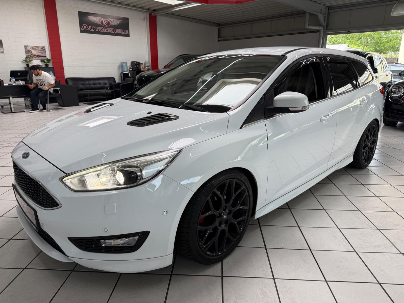 Ford Focus Turnier ST Titanium XENON KAMERA