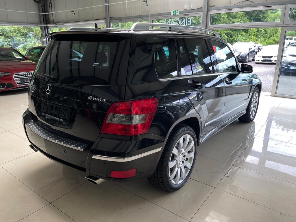 Mercedes-Benz GLK 220