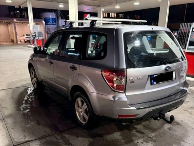 Subaru Forester 2.0