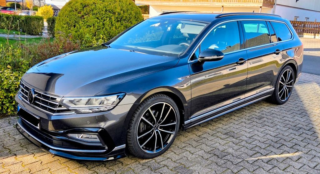 Image of Volkswagen Passat Variant