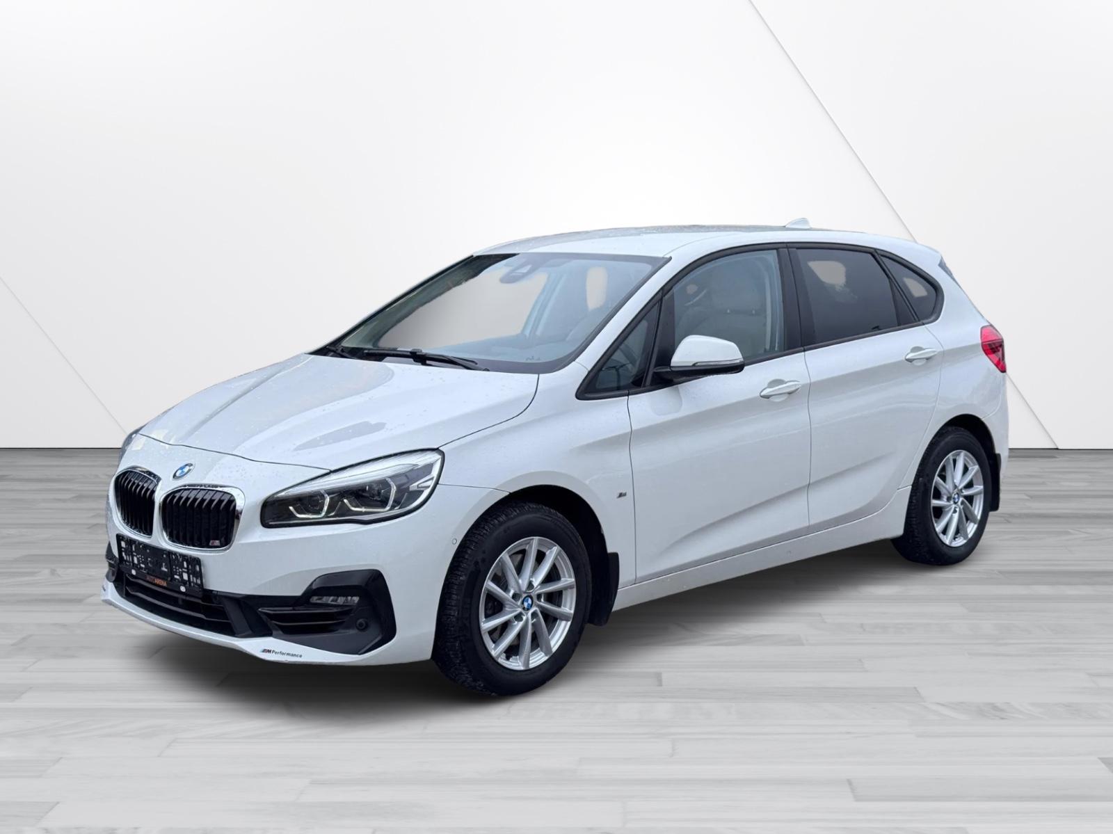 BMW 220 i Active Tourer Sport Line+Leder+Navi+LED+