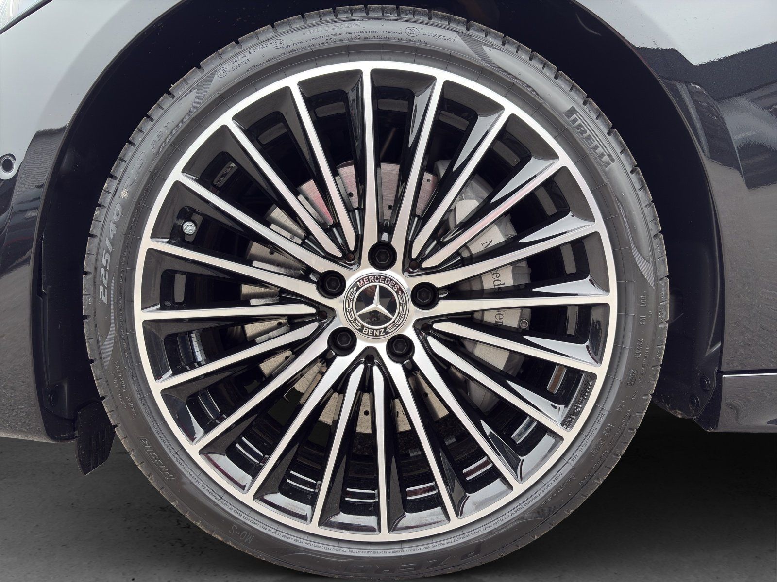 Fahrzeugabbildung Mercedes-Benz C 300 d T EDITION AMG AHK DIGLIGHT 360° MEMORY