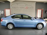 Skoda Octavia Lim. Ambition 1.6 TDi*1.Hand*PDC* - Skoda Octavia mit Diesel-Antrieb: Limousine, 1.6