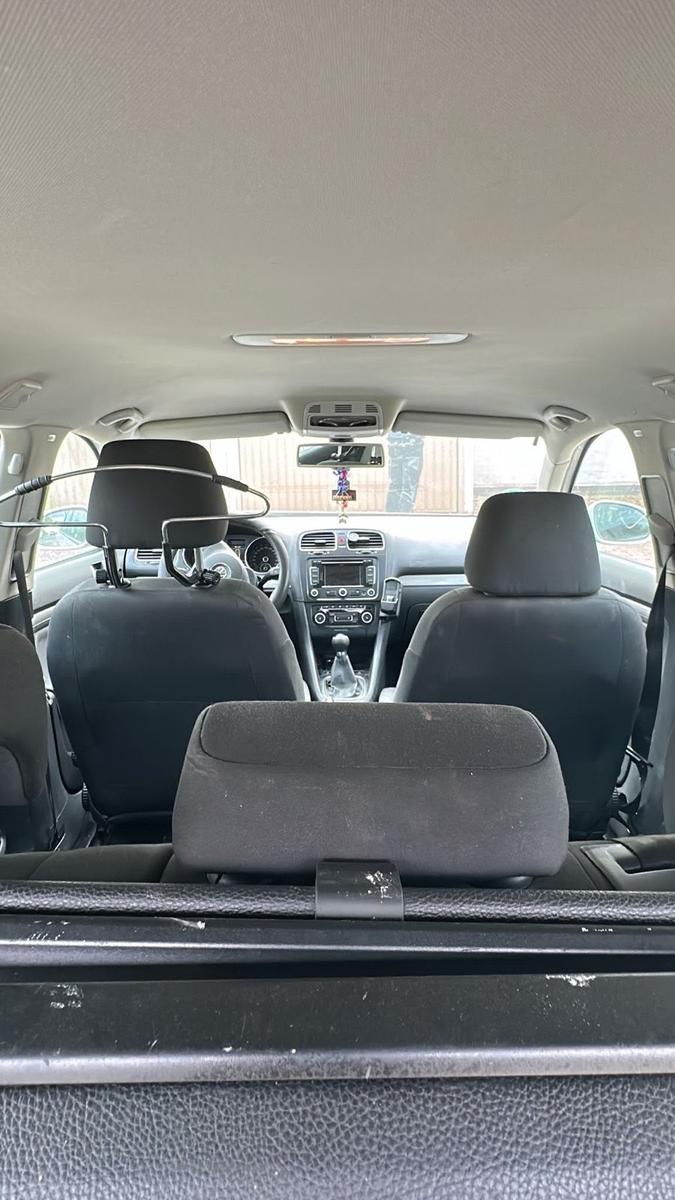 Volkswagen Golf 2011 — photo 12