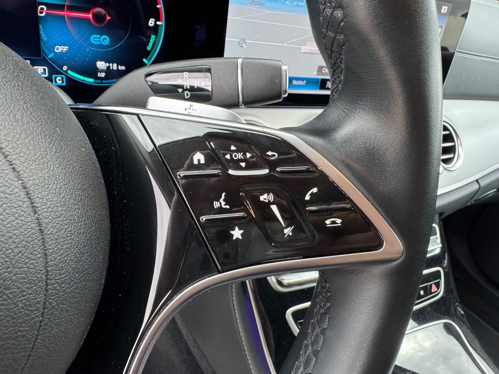 Fahrzeugabbildung Mercedes-Benz E 300 de/Plug-in/Leder/Ambiente/LED/360°Cam/SHZ/