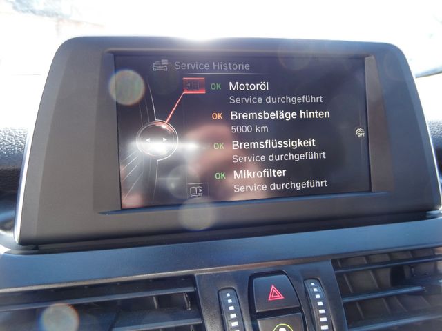 Fahrzeugabbildung BMW 218d Active Tourer/150PS/Navi/PDC/