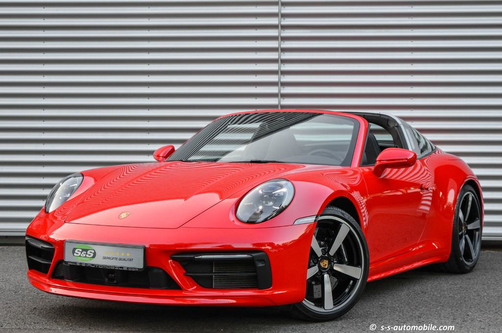 Porsche 992