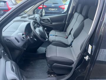 Fahrzeugabbildung Peugeot Partner L2 Premium 1.6 Blue HDI AHK PDC Klima