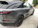 Land Rover Velar 3.0 D300 R-DYN AWD NP. 90 T - graue Land Rover Range Rover Velar