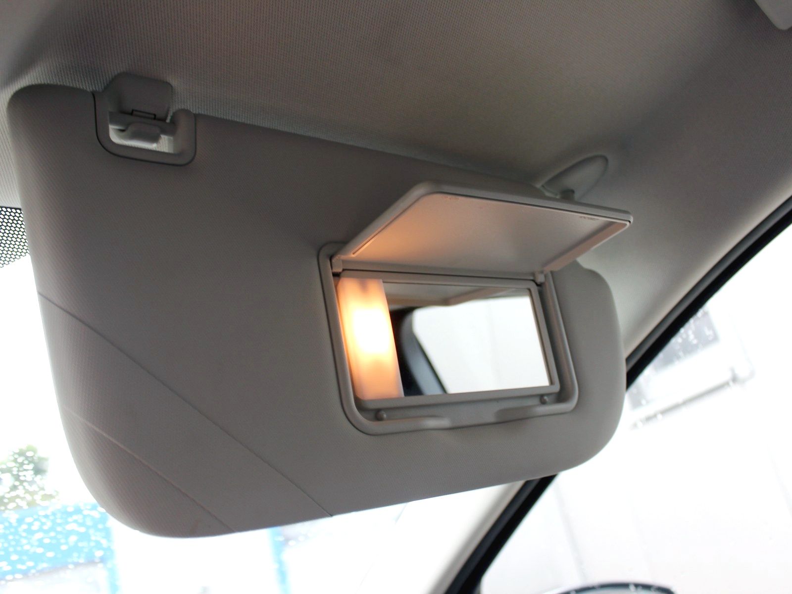 Fahrzeugabbildung Ford Kuga Cool & Connect 1,5 EcoBoost 4x2