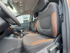 Fahrzeugabbildung Captur Experience 1.2 TCe 120 Navi Klimaautom Fa