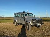 Land Rover TOP ZUSTAND DEFENDER 110 TD5 KLIMA Winterpaket - Land Rover Defender: Schiebedach