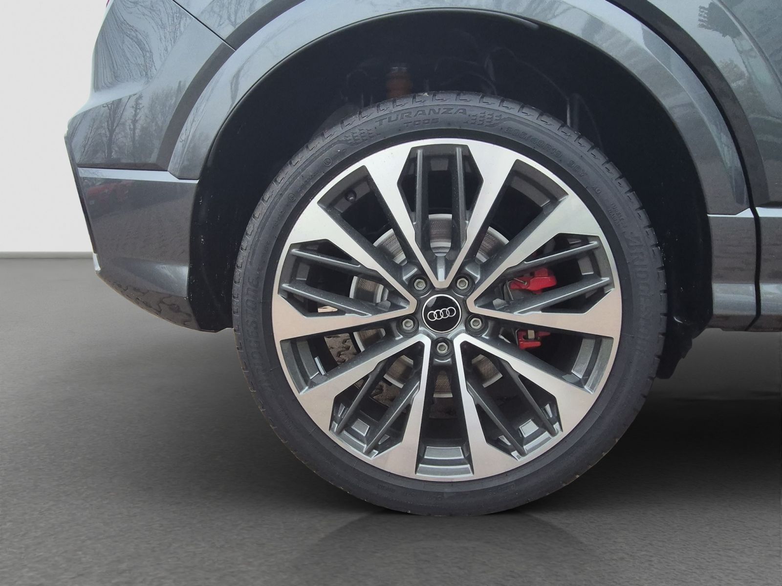 Audi SQ2 - Bild 23