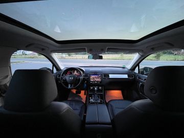 Volkswagen Touareg - 9