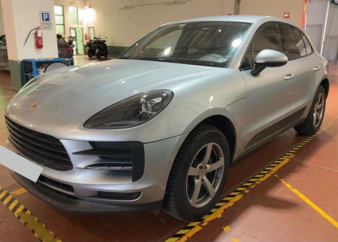 PORSCHE Porsche Macan 2.0 Book service Porsche