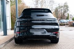PORSCHE Cayenne S/ 1. HD./ LUFT/ BURMESTER/ INNODRIVE PORSCHE Cayenne S/ 1. HD./ LUFT/ BURMESTER/ INNODRIVE