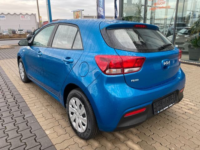 Fahrzeugabbildung Kia Rio Comfort PDC, Klima, Bluetooth