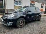 Ford Fiesta 1.3l BlackbMagic Klima - Ford Fiesta: Black