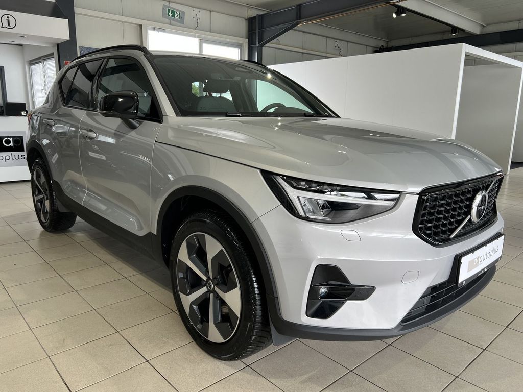Volvo XC40 B4 Plus Dark ACC BLIS Kamera 19Zoll LED H/K