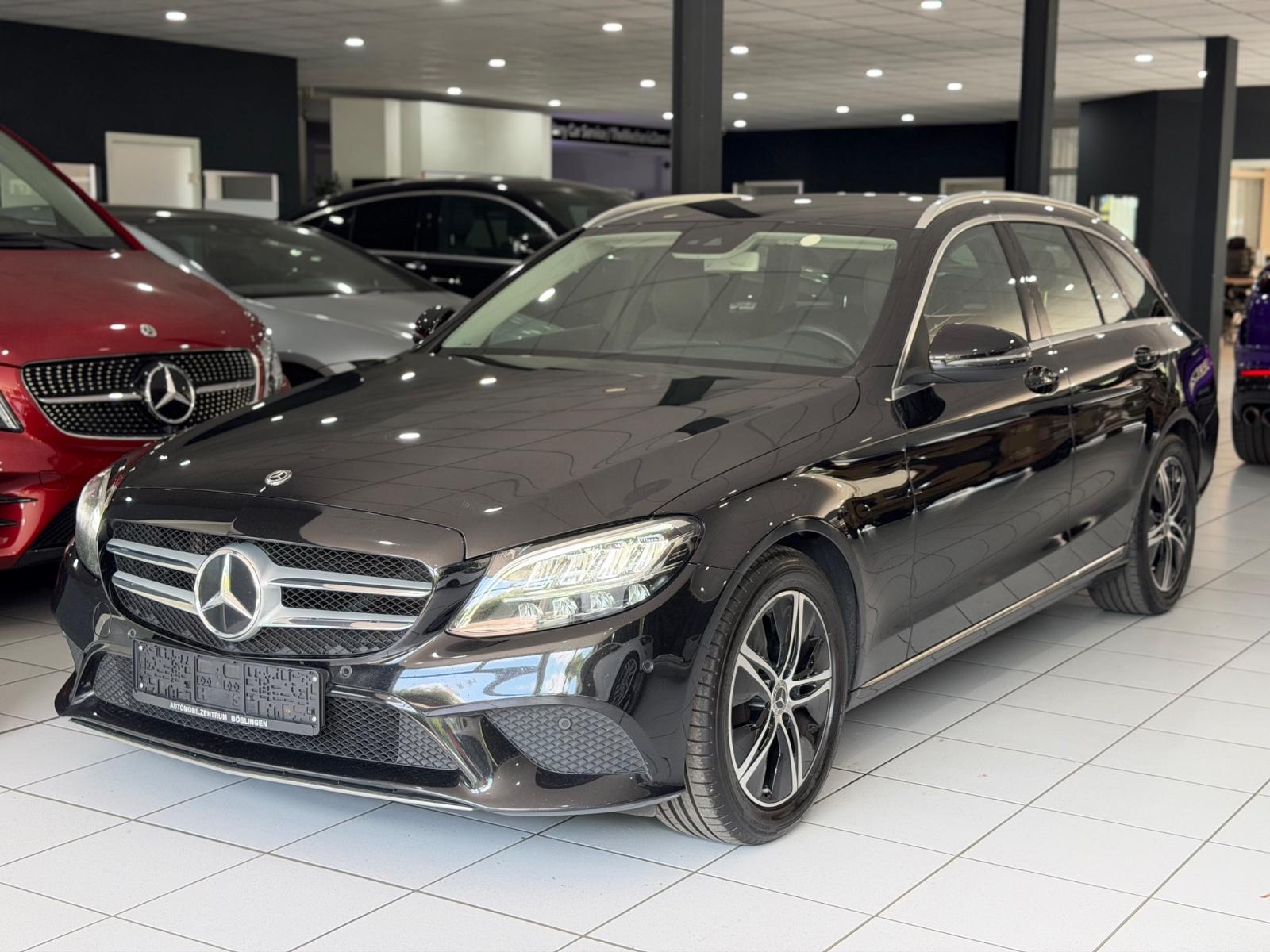 Mercedes-Benz C 180 T-Modell*AUTOMATIK*CARPLAY*E-HECK*MBEAM*