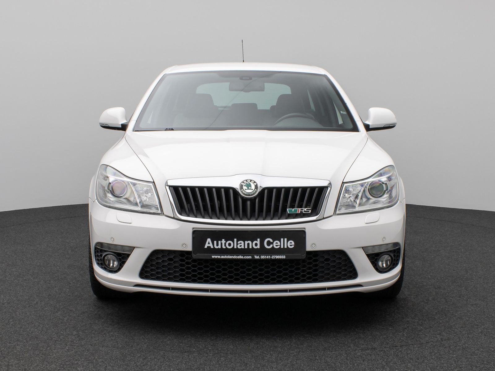 Fahrzeugabbildung SKODA Octavia Combi RS Xenon PDC Navi Sport