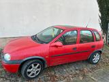 Opel Corsa B Oldtimer TÜV neu - Opel Corsa aus 1998: B