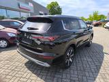 Mitsubishi Outlander 2.4L PHEV Intro Edition - Mitsubishi Outlander: 2.4