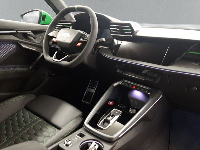 Fahrzeugabbildung Audi RS 3 Sportback Matrix SONOS Pano HUD 280kmh