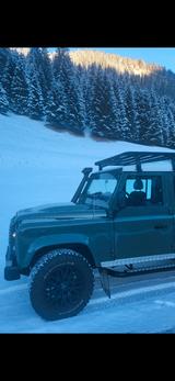 Land Rover Defender 110 Td4 Station Wagon E  - gebrauchte Land Rover Defender aus dem Jahr 2012