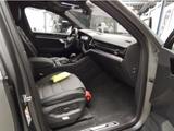 Volkswagen Touareg 3.0TDI R-Line Black Pano AHK Standheiz. - Volkswagen Touareg mit Diesel-Antrieb