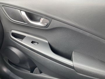 Hyundai Kona Trend Elektro Kam.+KeyLess+LED+Navi+SHZ+LM