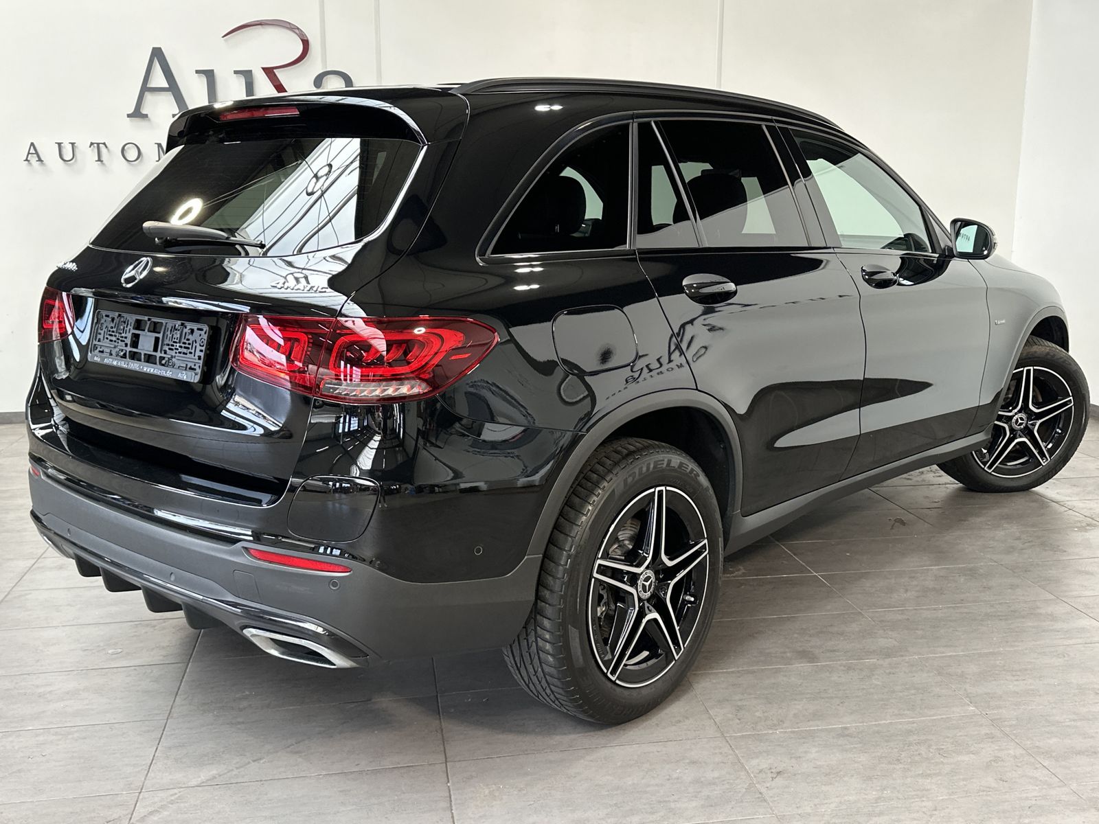 Fahrzeugabbildung Mercedes-Benz GLC 300e 4Matic AMG-Line NAV+LED+CARPLAY+KAMERA