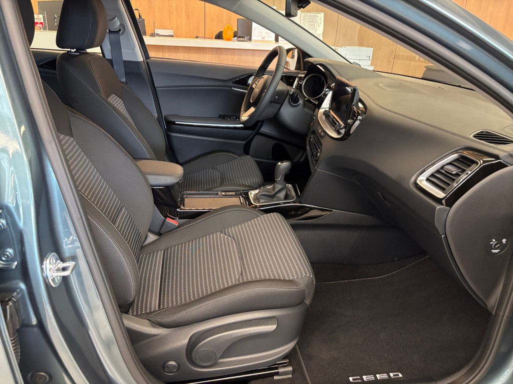 Fahrzeugabbildung Kia Ceed Sportswagon 1.5 TGDI Spirit Technologie-Pak