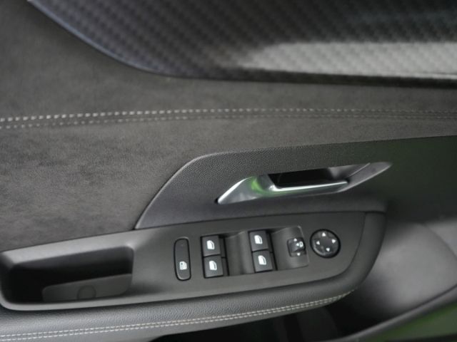 Mokka-e B ULTIMATE 50kWh AT+NAVI+RÜCKFAHRKAMERA+