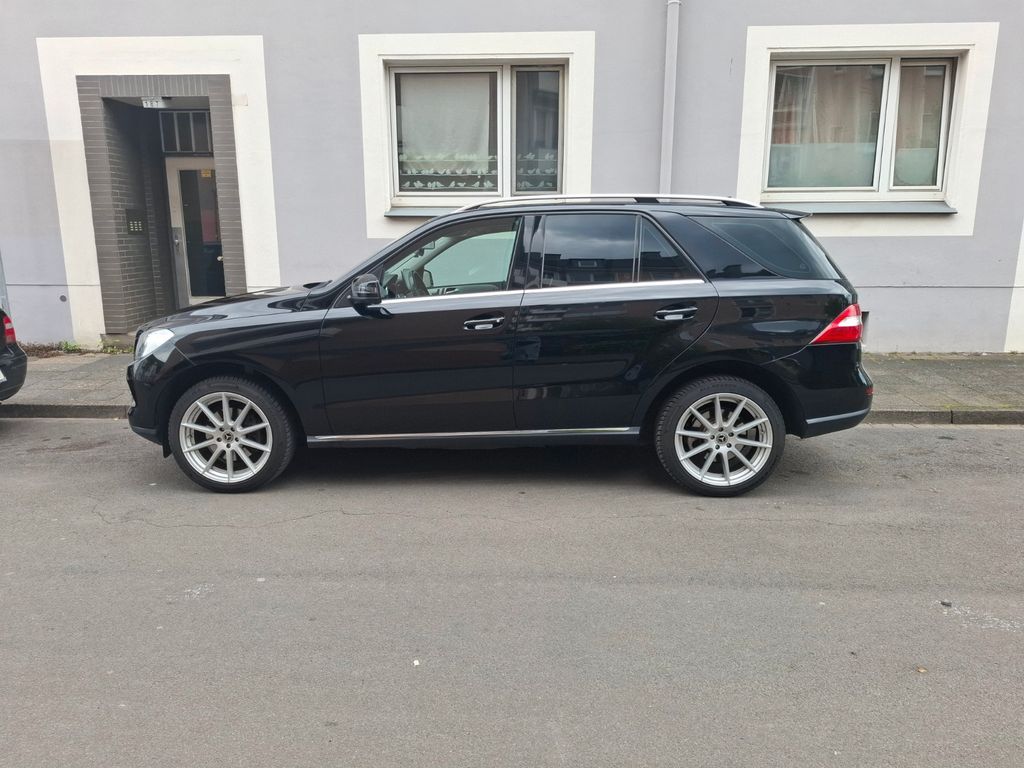 Mercedes-Benz ML 350