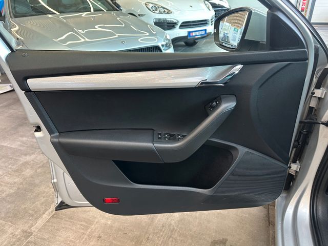 Skoda Octavia Combi Ambition *CNG*BI-XENON*TEMPOMAT