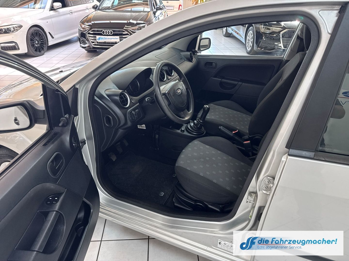 Fahrzeugabbildung Ford Fiesta Viva Klima TÜV NEU eFH BC ZV ABS Servo Ai