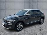 Volkswagen T-Roc 1.0 TSI STYLE AHK+NAV+ACC+2xPDC+DAB+VC+17" - Volkswagen: 17