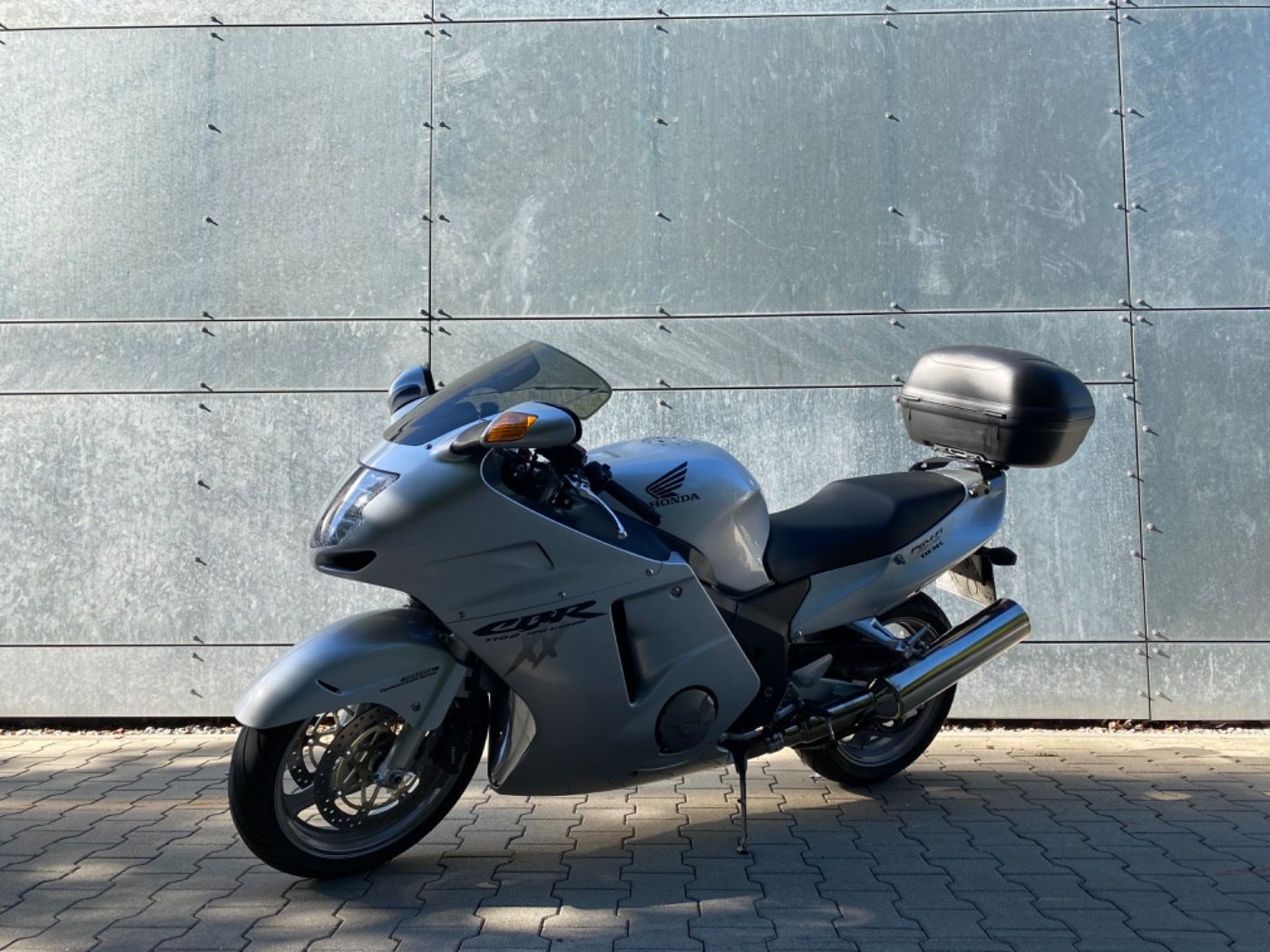 Fahrzeugabbildung Honda CBR 1100 XX SC35 aus 1. Hand