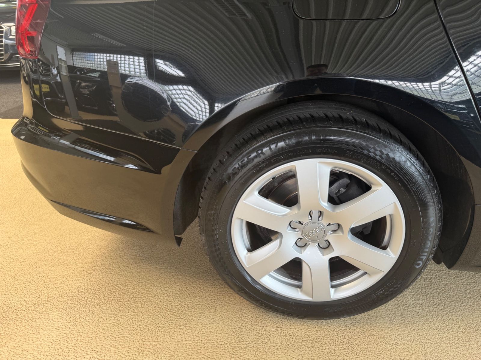 Fahrzeugabbildung Audi A6 Avant 2.0 TDI ultra
