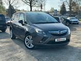 Opel Zafira C Tourer Innovation*PANO*BI-XENON*KAMERA* - Opel Zafira mit Panoramadach