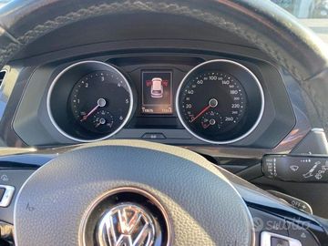 Volkswagen Tiguan - 7