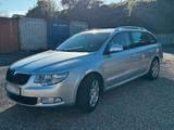 Skoda Superb Combi 1.8 TSI Automatik - Skoda Octavia: Super