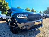 Dodge Durango 5.7 V8 RT Night Edit. /LPG /7 Sitze /22" - Dodge Durango: 5.7