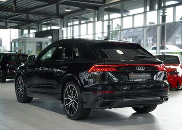 2018 AUDI Q8 照片 10