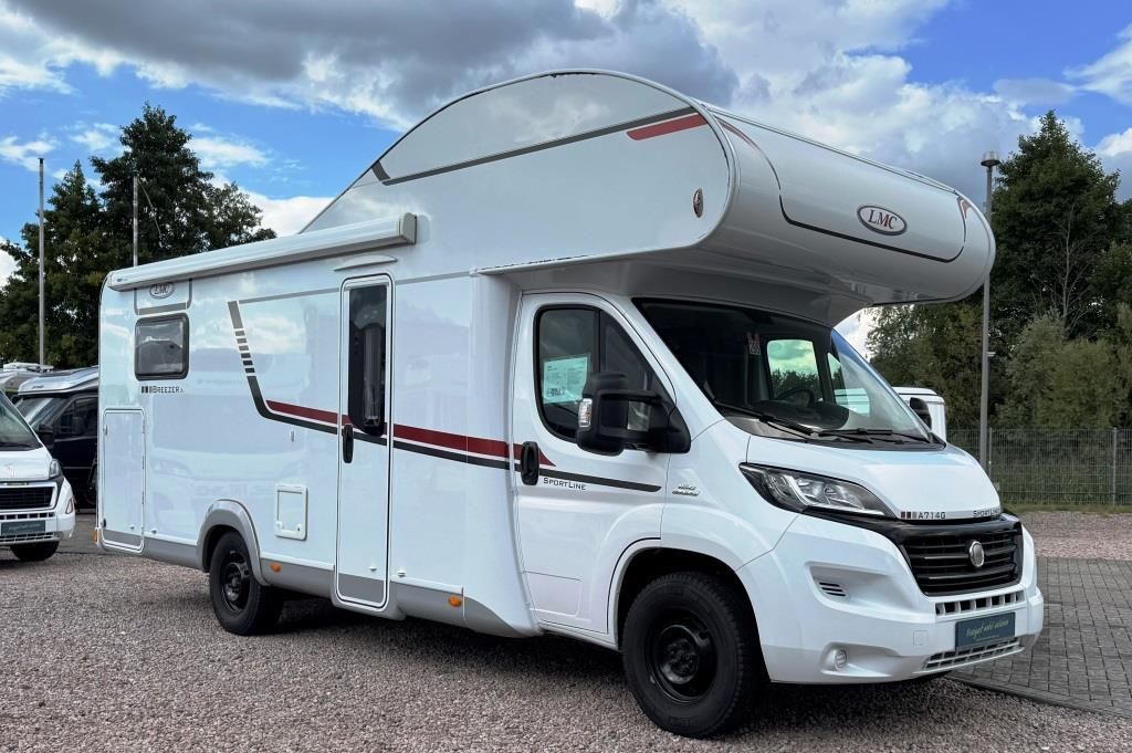 Fahrzeugabbildung LMC Breezer A 714 G Top Ausstattung!